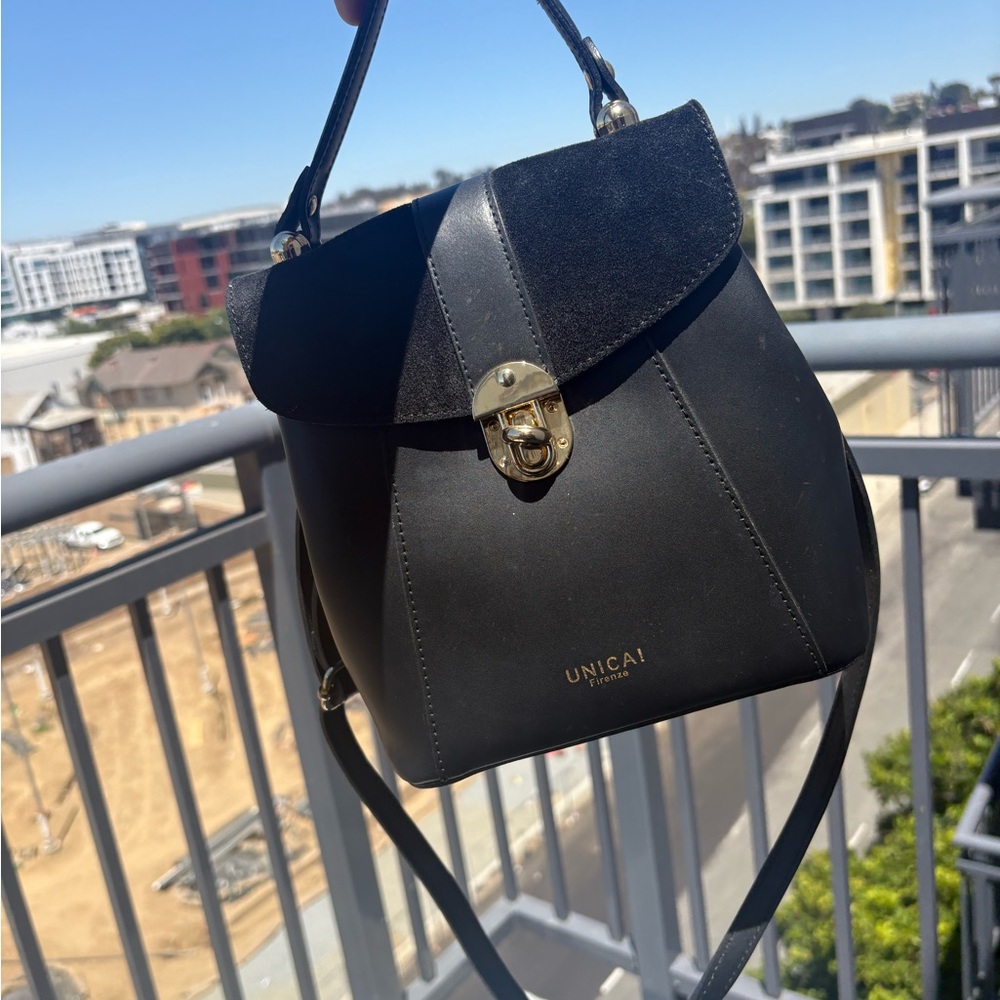 Unicai Black and Gold bag